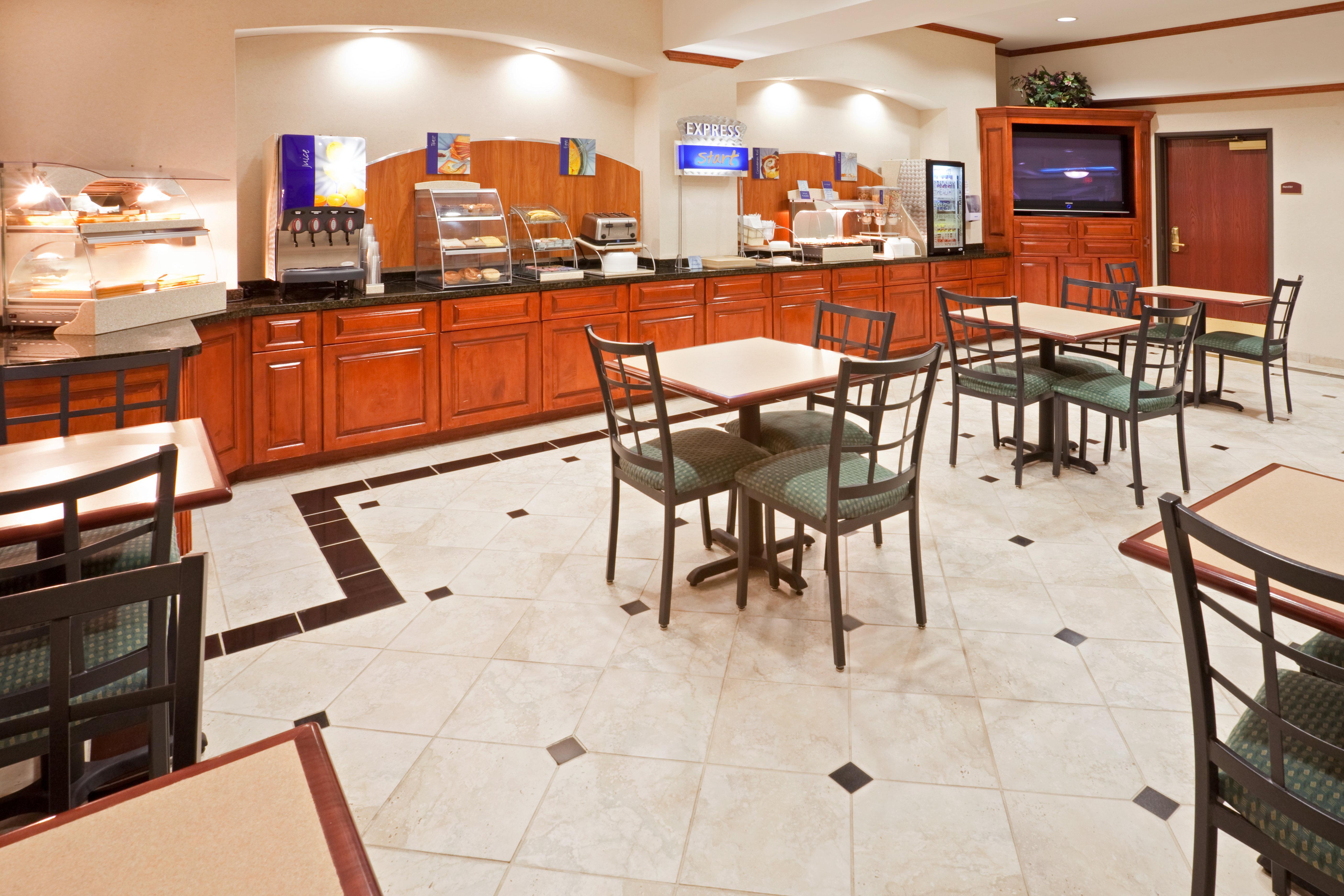 Holiday Inn Express Hotel & Suites Decatur, Tx By Ihg Exterior photo