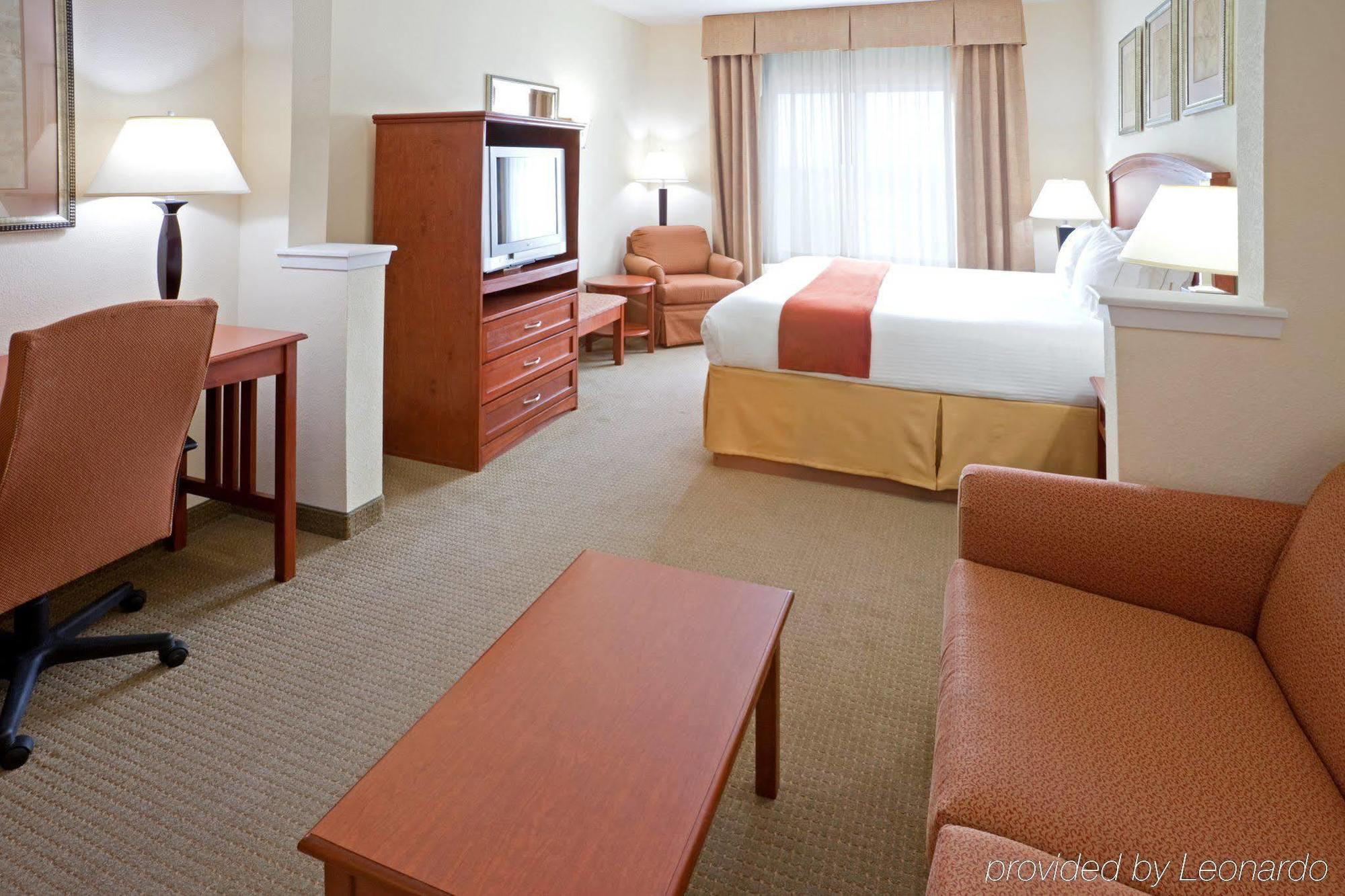 Holiday Inn Express Hotel & Suites Decatur, Tx By Ihg Room photo