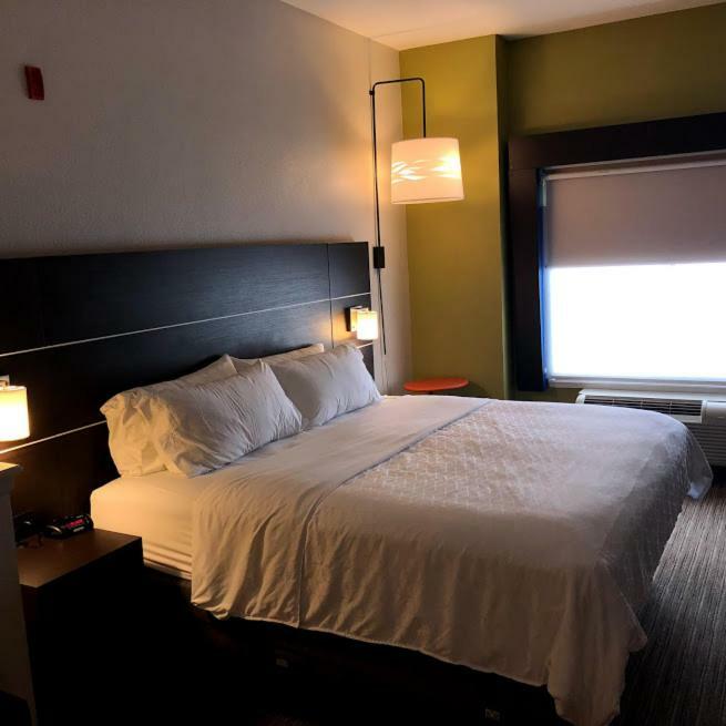 Holiday Inn Express Hotel & Suites Decatur, Tx By Ihg Exterior photo