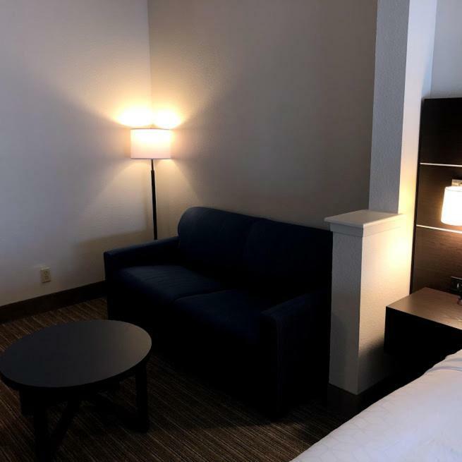 Holiday Inn Express Hotel & Suites Decatur, Tx By Ihg Exterior photo